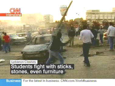 Street battles at Beirut Arab University <font face=Arial size=-2>(Source: CNN)</font>