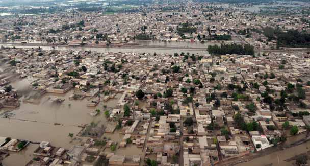 Pakistan: Torrential rains worsen floods <font size=-2>(Source: Dawn)</font>