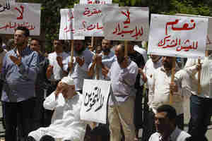 Protesters in Lebanon showing solidarity with Syrian protesters (Reuters)