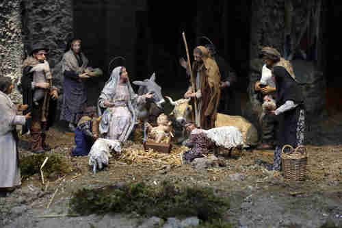 Vatican Nativity scene, by Francesco Artese