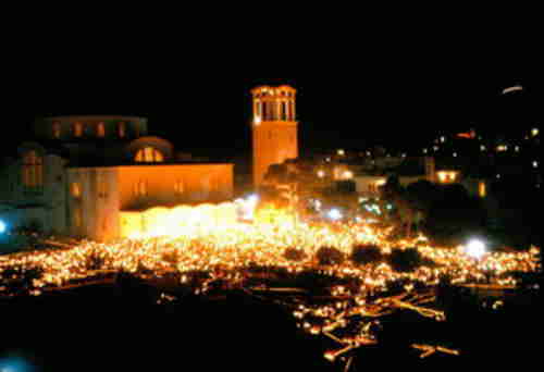 Agios Thomas (Saint Thomas) Church in Athens, just after midnight on Easter