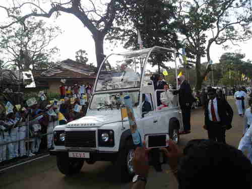 Pope Francis, visiting a Catholic shrine in Madu, Sri Lanka (TamilNet)