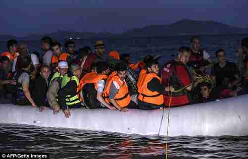 Syrian migrants leave from Bodrum, southwest Turkey, early on Wednesday, hoping to reach Greece's Kos island (AFP)