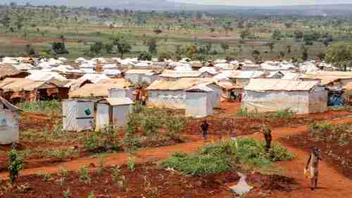 Nyarugusu refugee camp in Tanzania.  Over 400,000 people have fled to other countries to escape the Burundi government violence (MSF)