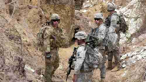 American soldiers in a a combined training exercise with Senegalese troops in Thies, Senegal, on July 25, 2016 (AFP)