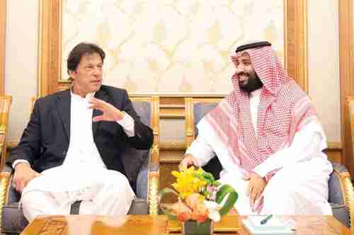 Pakistan's president Imran Khan and Saudi crown prince Mohammed bin Salman meet in October in Riyadh (SPA)