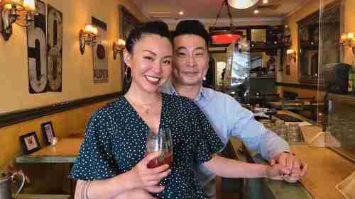 Isabel Zhang was born in mainland China, while her husband James Xu is Taiwanese.  The Australian couple are worried about their respective families in case of war (Australian Broadcasting)