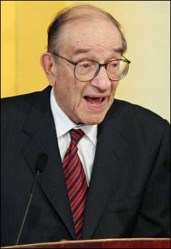 Alan Greenspan, speaking in Hong Kong last week. <font face=Arial size=-2>(Source: thestandard.com.hk)</font>